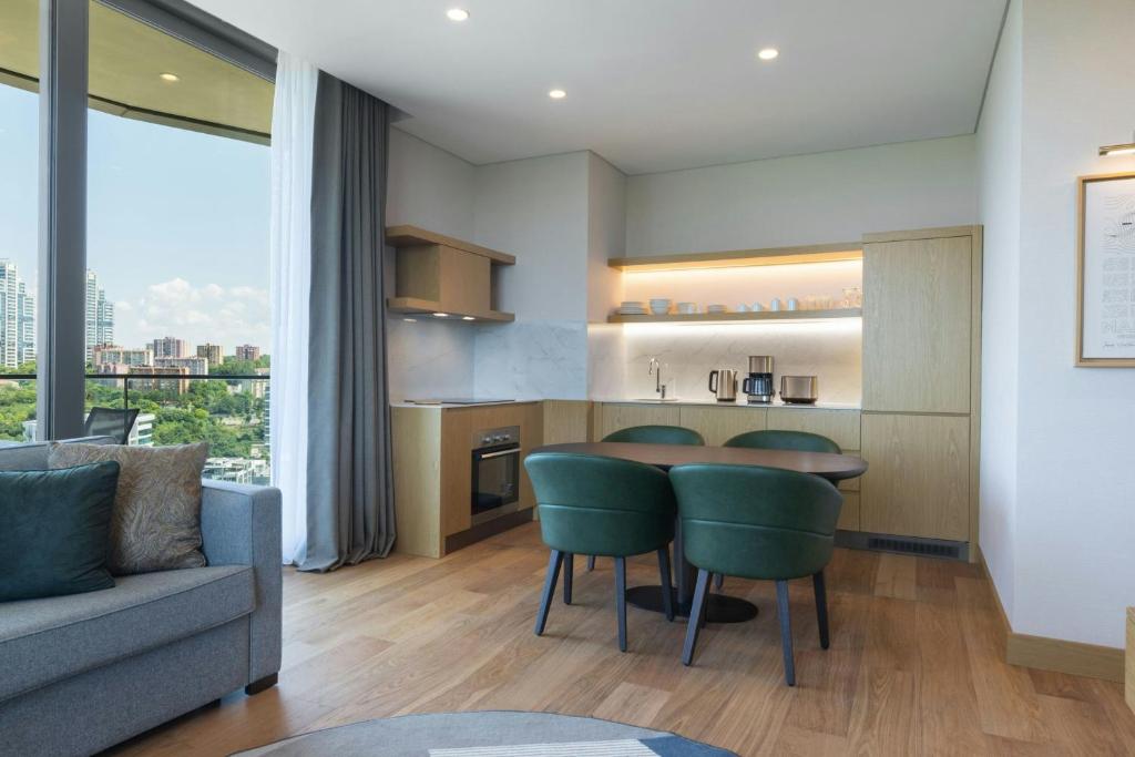 Two Bedroom Apartment Premium