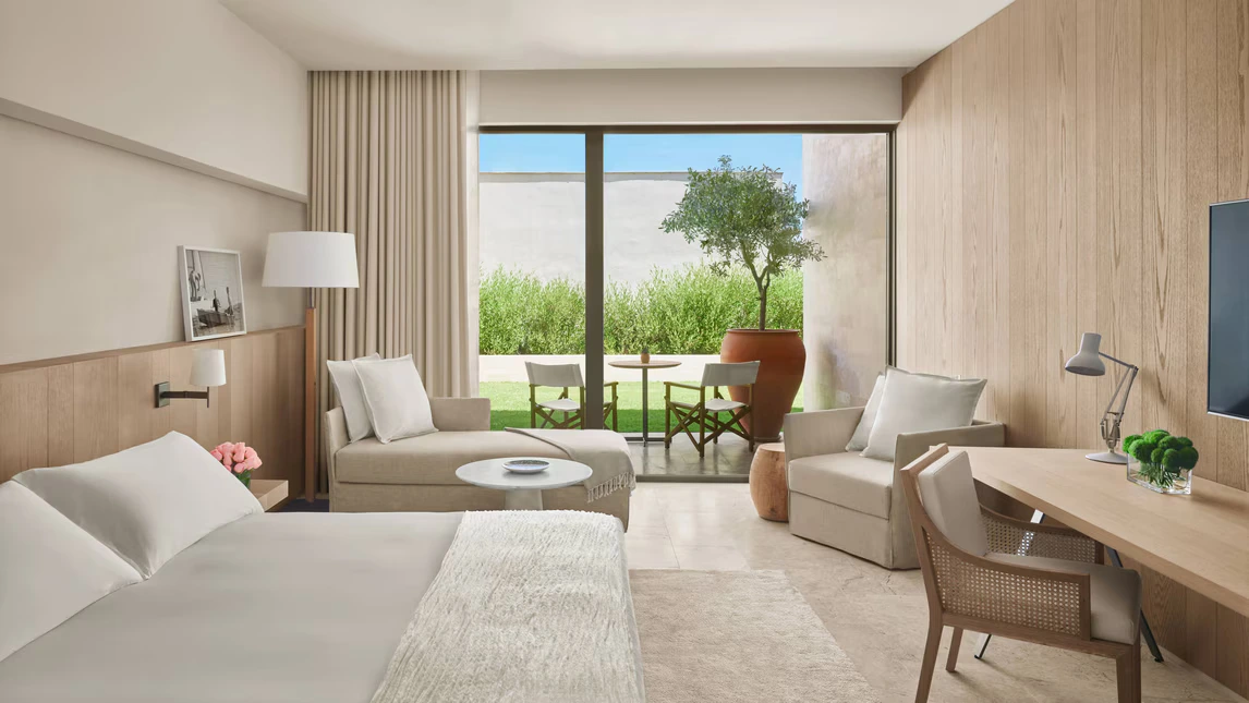 Deluxe Garden View Room